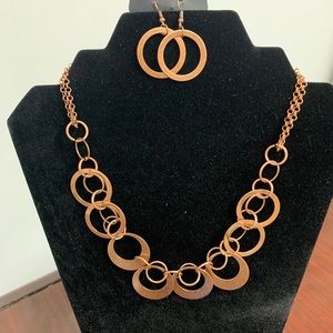 Welcome to Tiffany Jewelry Box by Paparazzi